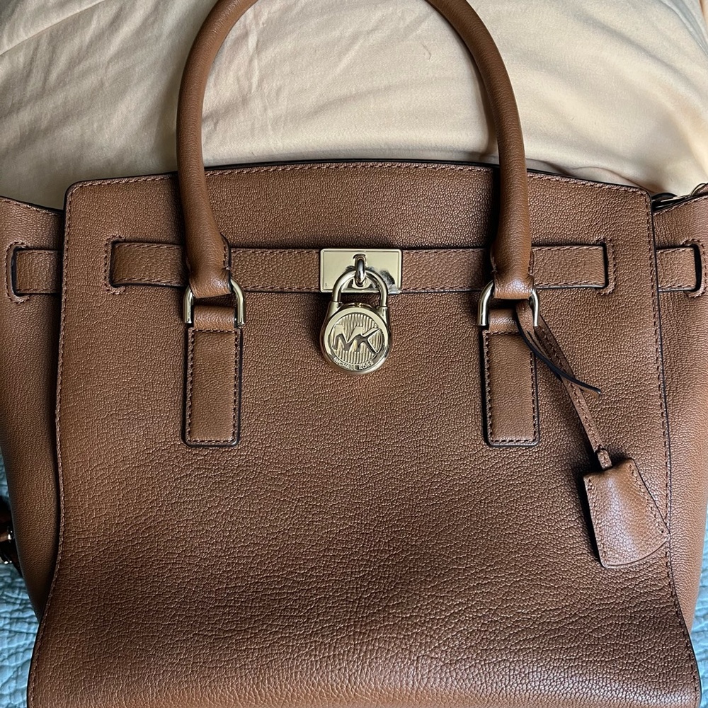 Michael Kors medium tote purse